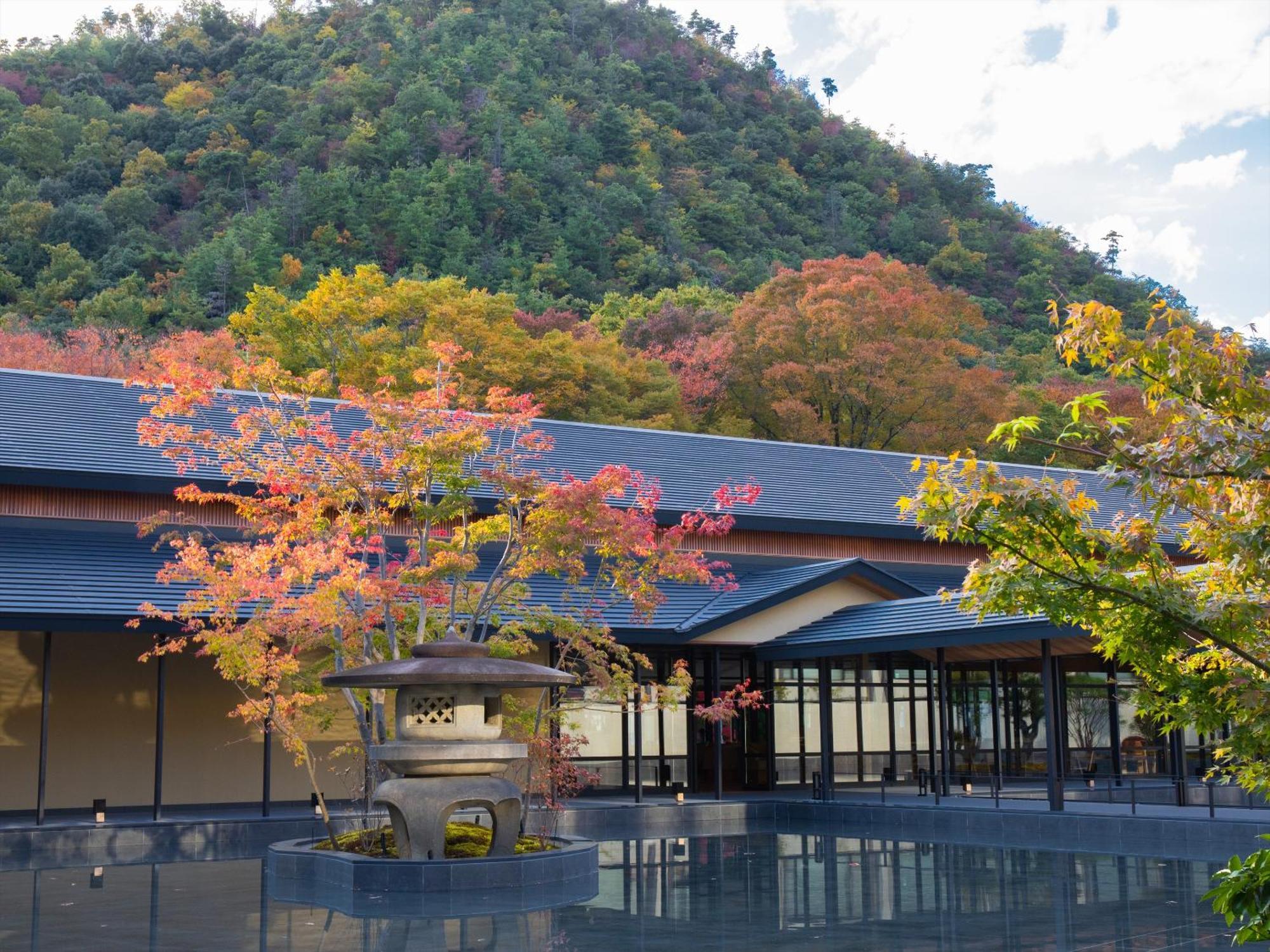 Roku Kyoto, Lxr Hotels & Resorts By Hilton, Kyoto